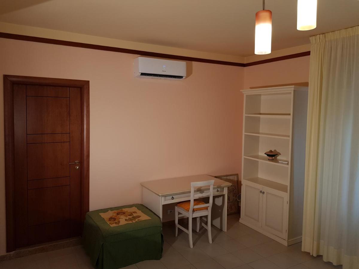 Stylish Apt Terina - Le Lincelle, Lamezia - Bright, Spacious, Elegant And With Terrace Sant'Eufemia Lamezia Eksteriør billede